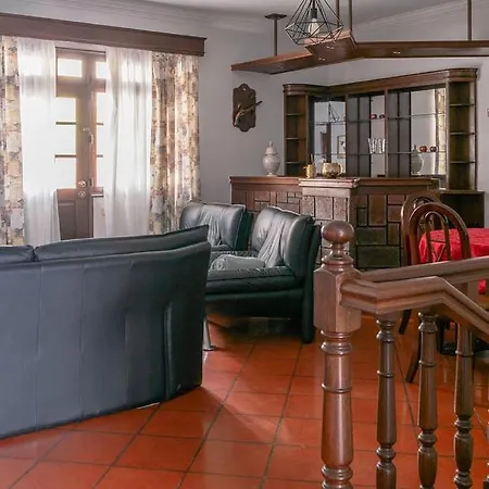 Sunset House Semesterbostad *