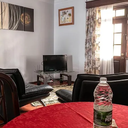 בית נופש Sunset House *